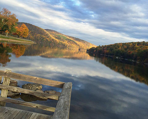 Squantz Pond